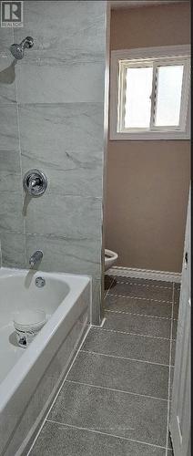 Main - 271 John Tabor Trail, Toronto, ON - Indoor Photo Showing Bathroom