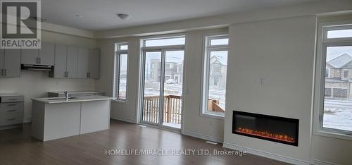 1865 Irish Moss Square, Pickering, ON - Indoor With Fireplace