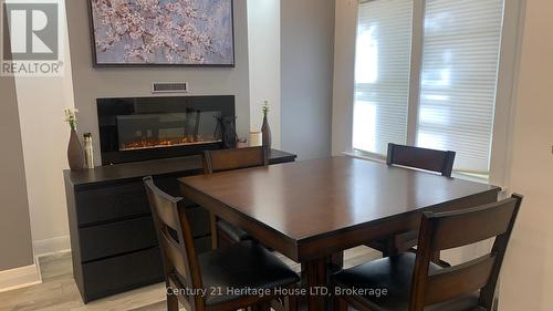 90 Margery Road, Welland (773 - Lincoln/Crowland), ON - Indoor Photo Showing Dining Room