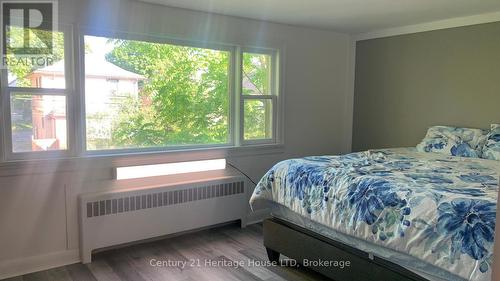 90 Margery Road, Welland (773 - Lincoln/Crowland), ON - Indoor Photo Showing Bedroom