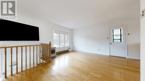 3390 Highway 2, Clarington, ON - Indoor Photo Showing Other Room