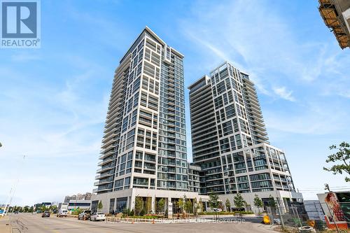 1612 - 9000 Jane Street, Vaughan, ON - Outdoor With Facade