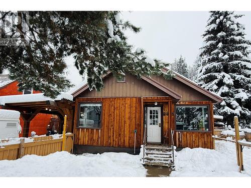 2365 Dewolfe Avenue, Kimberley, BC - Outdoor With Deck Patio Veranda