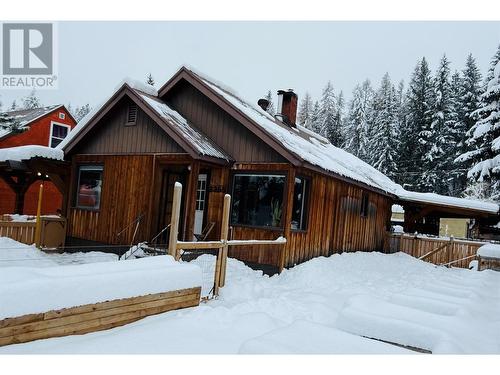 2365 Dewolfe Avenue, Kimberley, BC - Outdoor