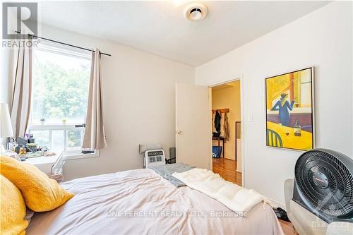 103-105 Florence Street, Ottawa, ON - Indoor Photo Showing Bedroom