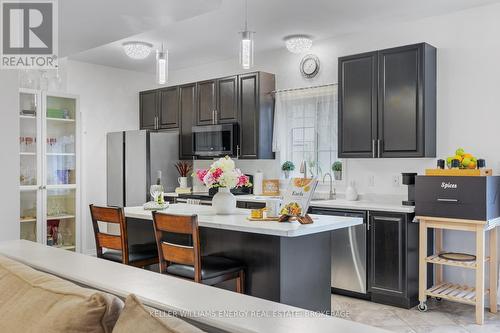 1254 Leslie Drive, Innisfil (Alcona), ON - Indoor Photo Showing Kitchen