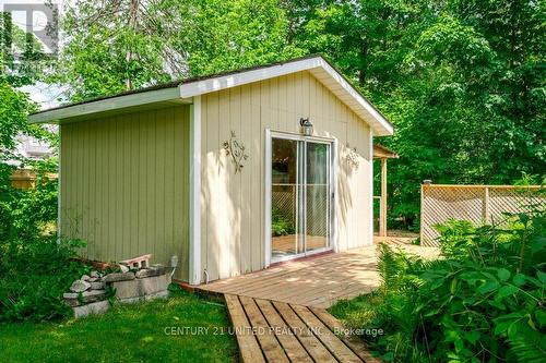 231 Front Street W, Kawartha Lakes (Bobcaygeon), ON - Outdoor With Deck Patio Veranda