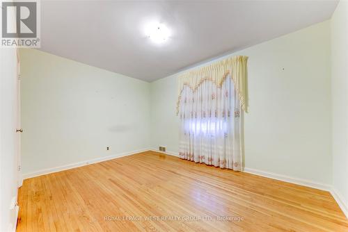 41 Squires Avenue, Toronto, ON - Indoor Photo Showing Other Room