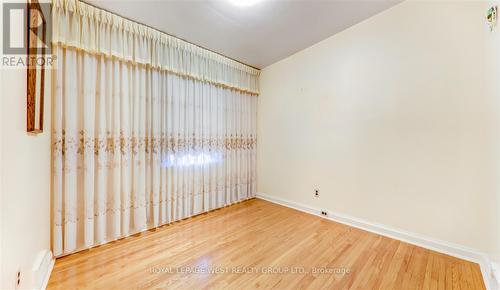 41 Squires Avenue, Toronto, ON - Indoor Photo Showing Other Room