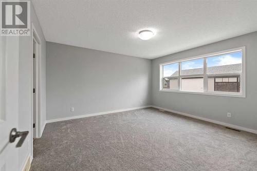 76 Skyview Point Crescent Ne, Calgary, AB 