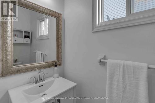 1001 Lombardy Street, Kingston (South Of Taylor-Kidd Blvd), ON - Indoor Photo Showing Bathroom