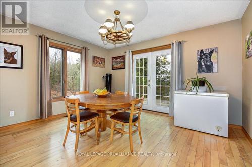 884 Centre Line Road, Marmora And Lake, ON - Indoor Photo Showing Dining Room