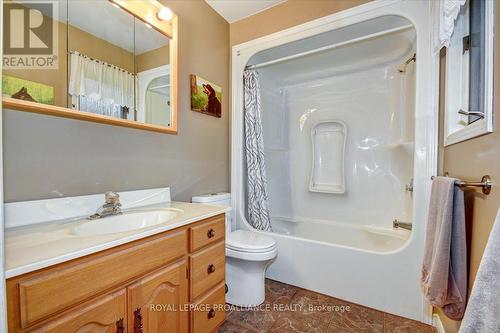 884 Centre Line Road, Marmora And Lake, ON - Indoor Photo Showing Bathroom