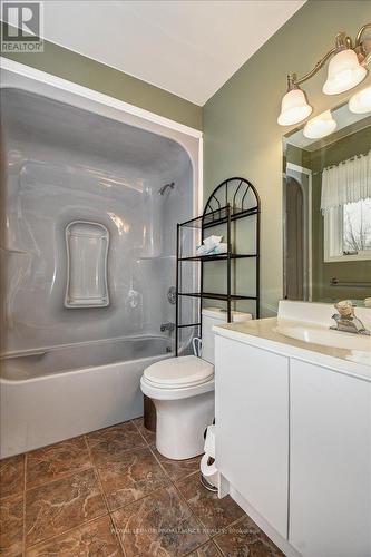 884 Centre Line Road, Marmora And Lake, ON - Indoor Photo Showing Bathroom