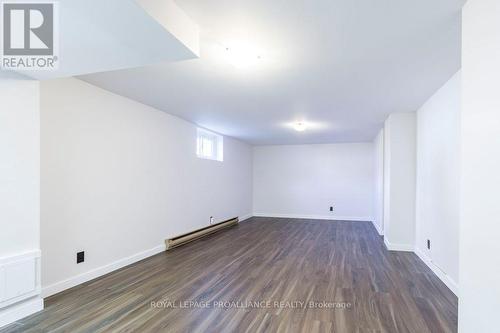 20 King George Square, Belleville, ON - Indoor Photo Showing Other Room