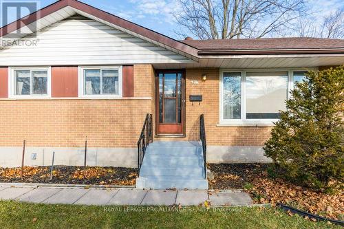 20 King George Square, Belleville, ON - Outdoor