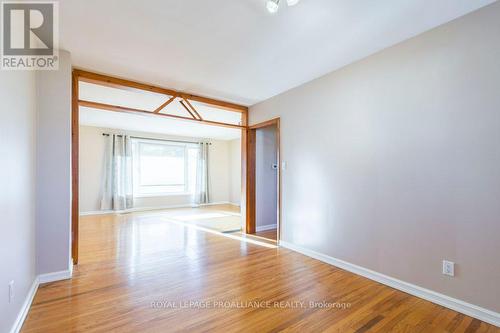 20 King George Square, Belleville, ON - Indoor Photo Showing Other Room