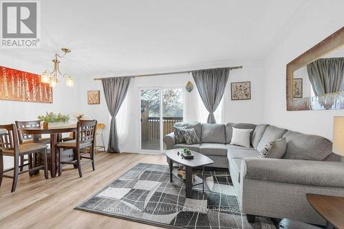 37 - 35 Albion Street, Belleville, ON - Indoor Photo Showing Living Room