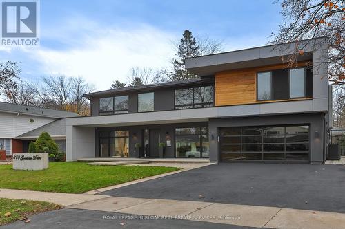 370 Goodram Drive, Burlington, ON - Outdoor