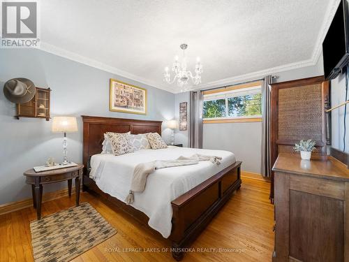 1859 Warminster Side Road, Oro-Medonte, ON - Indoor Photo Showing Bedroom