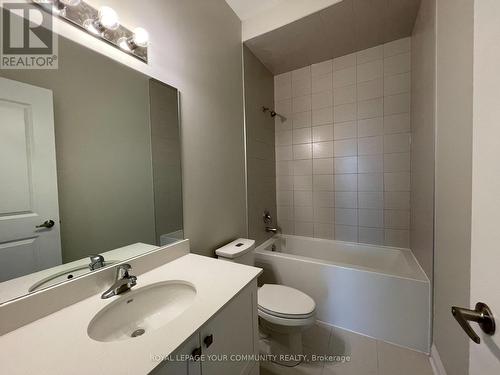 803 - 5917 Main Street, Whitchurch-Stouffville, ON - Indoor Photo Showing Bathroom