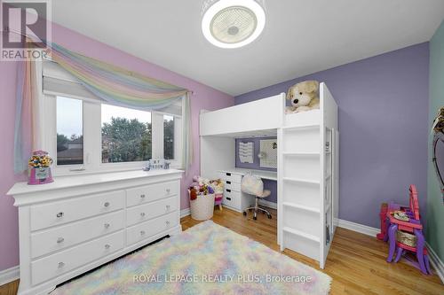 69 Birchway Place, Halton Hills, ON - Indoor Photo Showing Bedroom