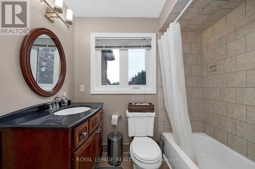 69 Birchway Place, Halton Hills, ON - Indoor Photo Showing Bathroom