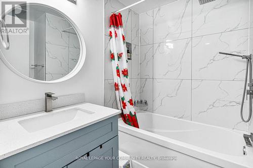 336 Fleetwood Crescent, Brampton, ON - Indoor Photo Showing Bathroom