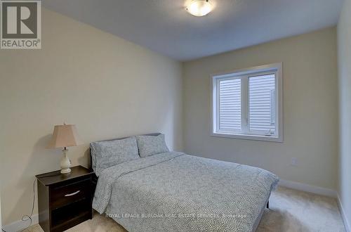 14 Ellis Avenue, Haldimand, ON - Indoor Photo Showing Bedroom