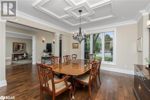 2057 Snow Crescent, Mississauga, ON - Indoor Photo Showing Dining Room