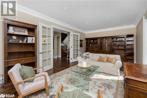 2057 Snow Crescent, Mississauga, ON - Indoor Photo Showing Living Room