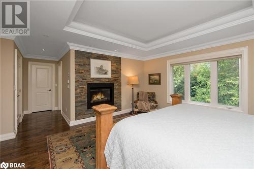 2057 Snow Crescent, Mississauga, ON - Indoor Photo Showing Bedroom With Fireplace