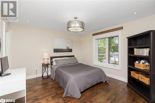 2057 Snow Crescent, Mississauga, ON - Indoor Photo Showing Bedroom