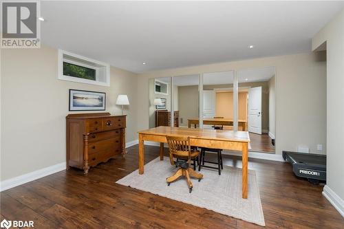 2057 Snow Crescent, Mississauga, ON - Indoor Photo Showing Dining Room