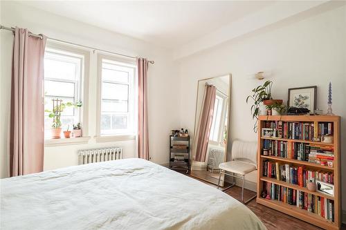 22 415 Stradbrook Avenue, Winnipeg, MB - Indoor Photo Showing Bedroom