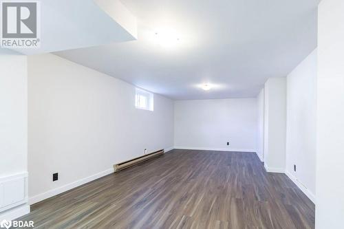 20 King George Square, Belleville, ON - Indoor Photo Showing Other Room