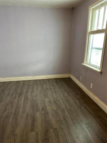 111 7Th Street N, Brandon, MB - Indoor Photo Showing Other Room