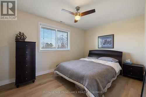 687 Carnaby Street, Kingston (South Of Taylor-Kidd Blvd), ON - Indoor Photo Showing Bedroom