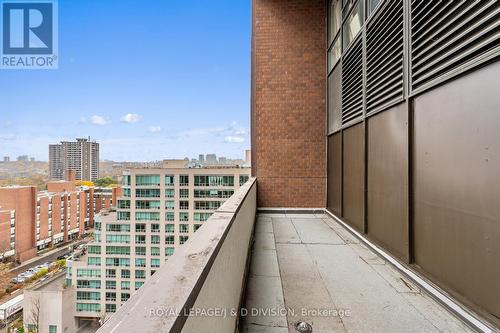 1108/09 - 914 Yonge Street, Toronto, ON - Outdoor