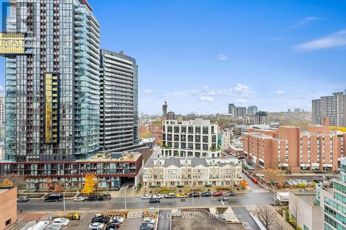 1108/09 - 914 Yonge Street, Toronto, ON - Outdoor With Facade