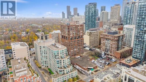 1108/09 - 914 Yonge Street, Toronto, ON - Outdoor With Facade