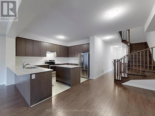 187 Landolfi Way, Bradford West Gwillimbury, ON - Indoor Photo Showing Kitchen