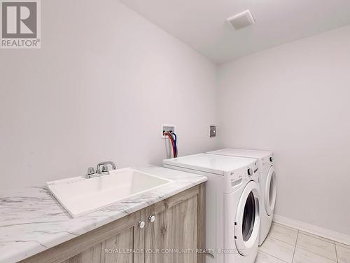 187 Landolfi Way, Bradford West Gwillimbury, ON - Indoor Photo Showing Laundry Room