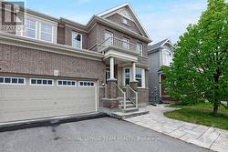 113 LILY POND STREET  Kanata (9010 - Kanata - Emerald Meadows/Trailwest), ON K2M 0J3