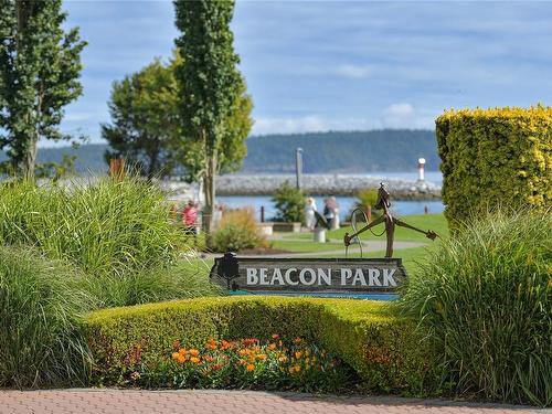 201-9820 Seaport Pl, Sidney, BC 