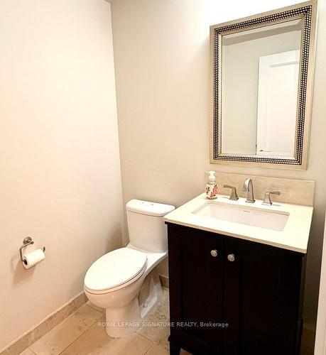 617-1888 Bayview Ave, Toronto, ON - Indoor Photo Showing Bathroom