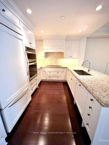 617-1888 Bayview Ave, Toronto, ON - Indoor Photo Showing Kitchen