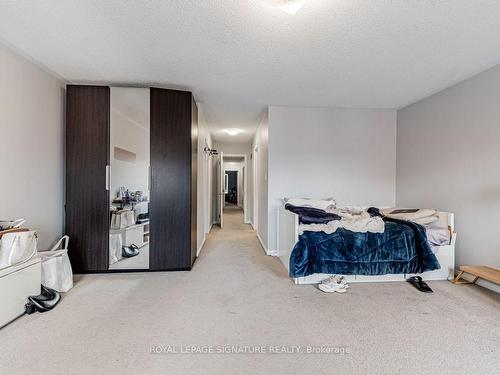 34 Muscadel Rd, Vaughan, ON - Indoor Photo Showing Bedroom