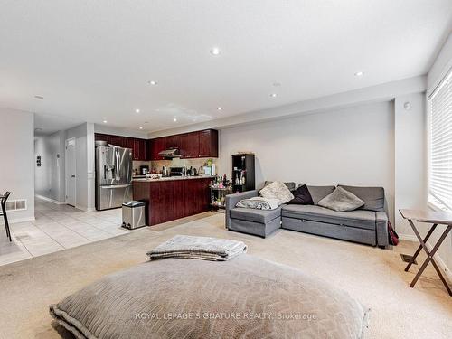 34 Muscadel Rd, Vaughan, ON - Indoor Photo Showing Living Room