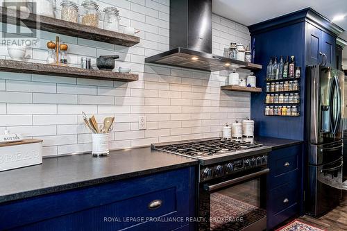 4422 Highway 15, Kingston, ON - Indoor Photo Showing Kitchen